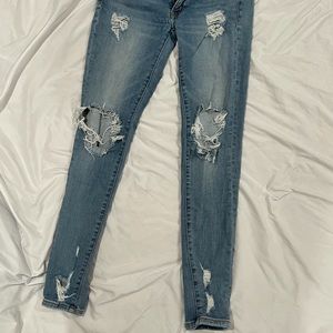 AEO denim super super stretch jegging with distres